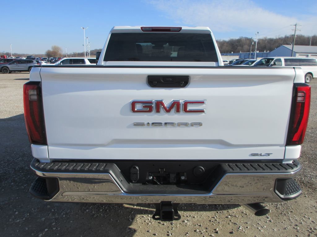 New 2026 GMC Sierra 2500 SLT image 5