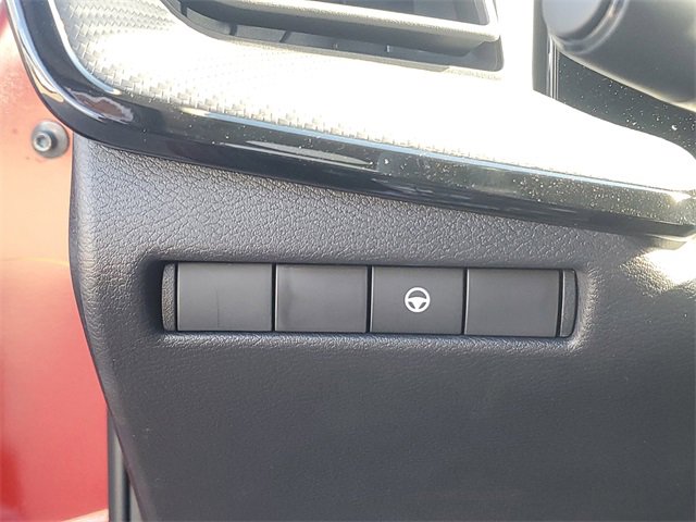 New 2026 Nissan Kicks SR image 11