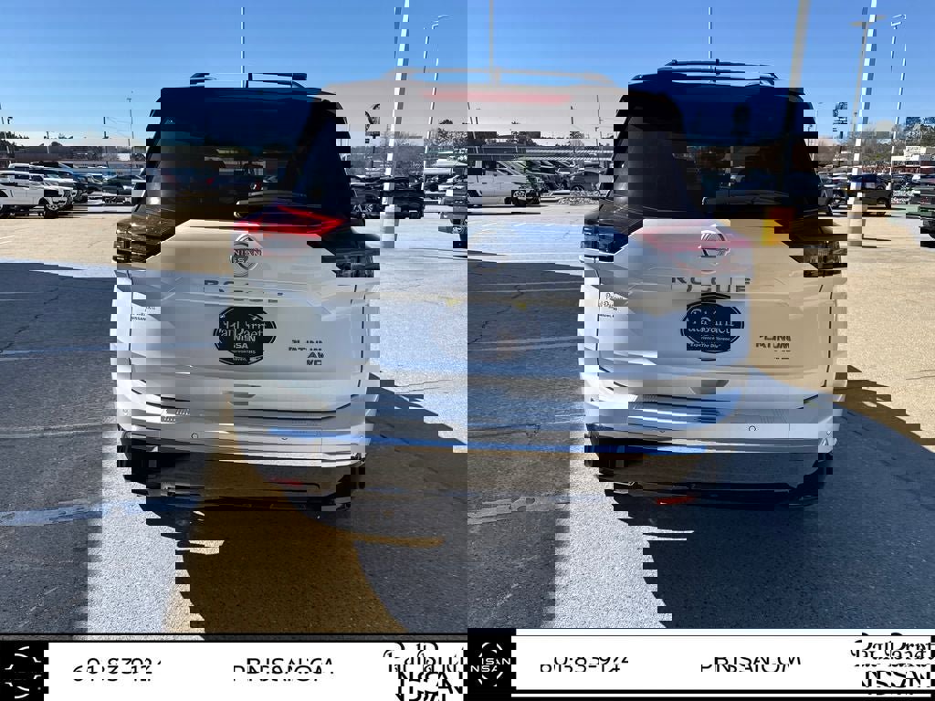 New 2026 Nissan Rogue Platinum image 11