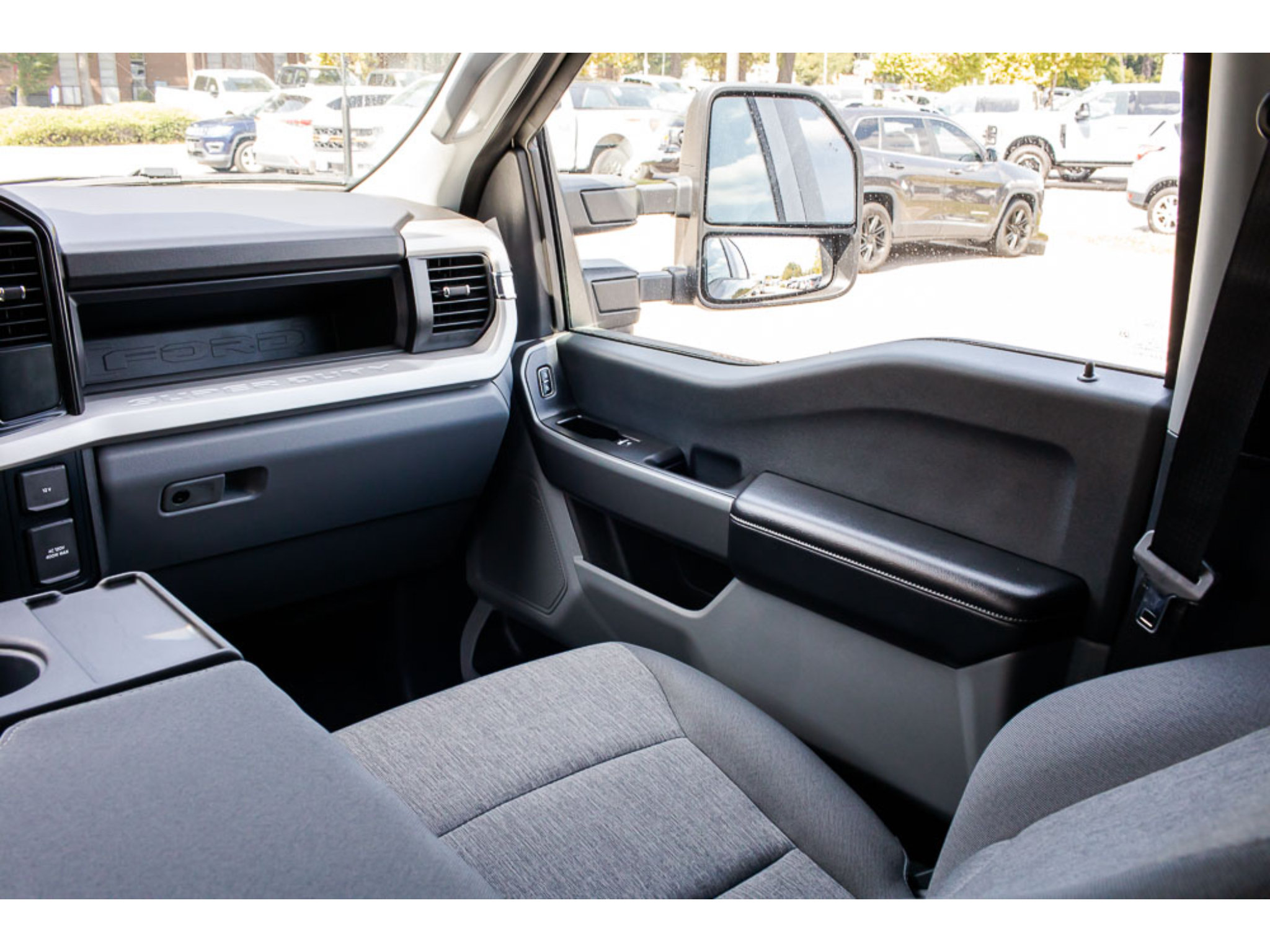 Certified 2025 Ford F350 XL w/ STX Appearance Package AWD/4WD image 15