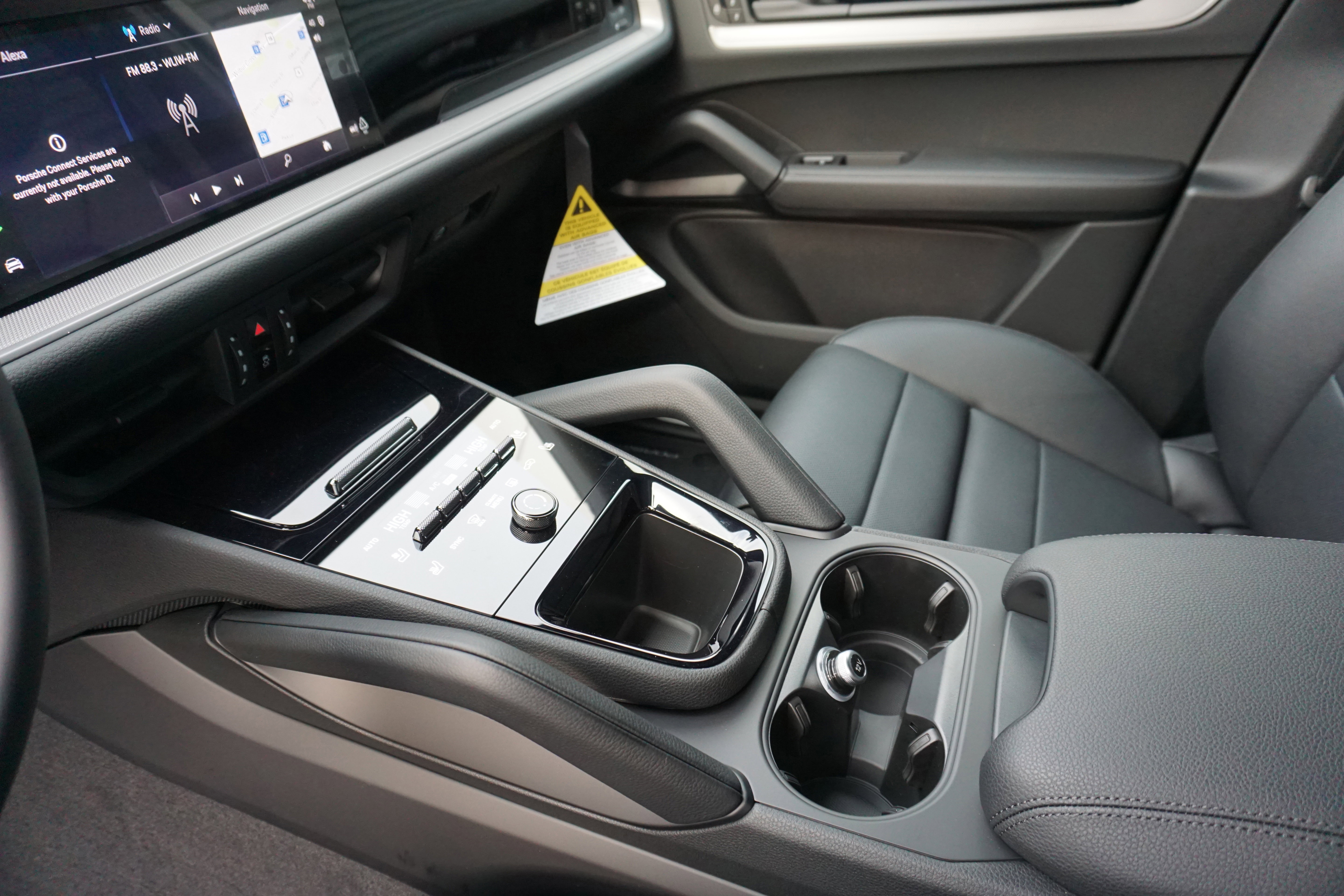 New 2026 Porsche Cayenne image 11