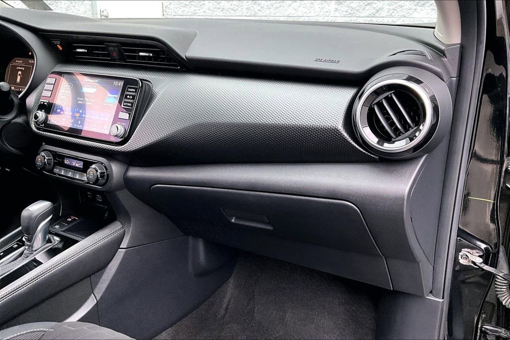 Certified 2022 Nissan Kicks SV image 16