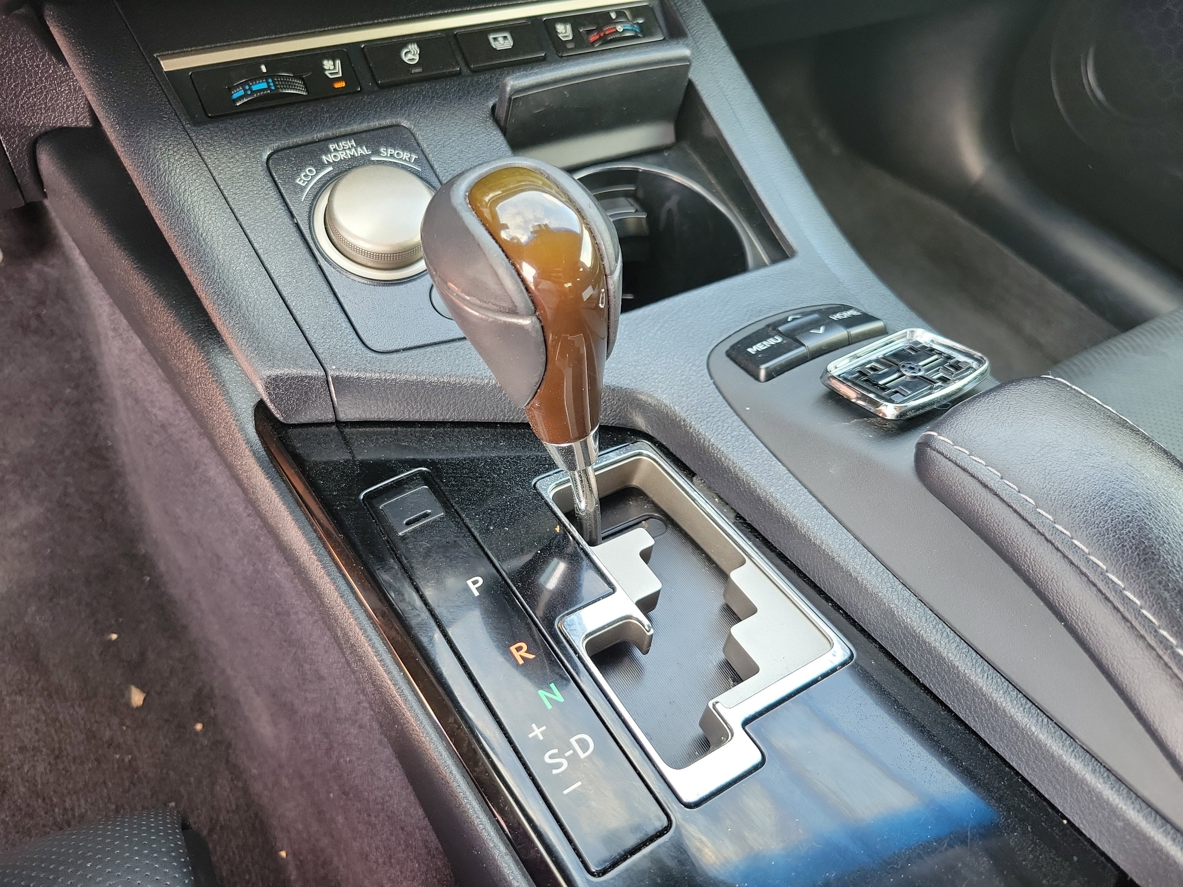 Used 2015 Lexus ES 350 w/ Ultra Luxury Package image 11