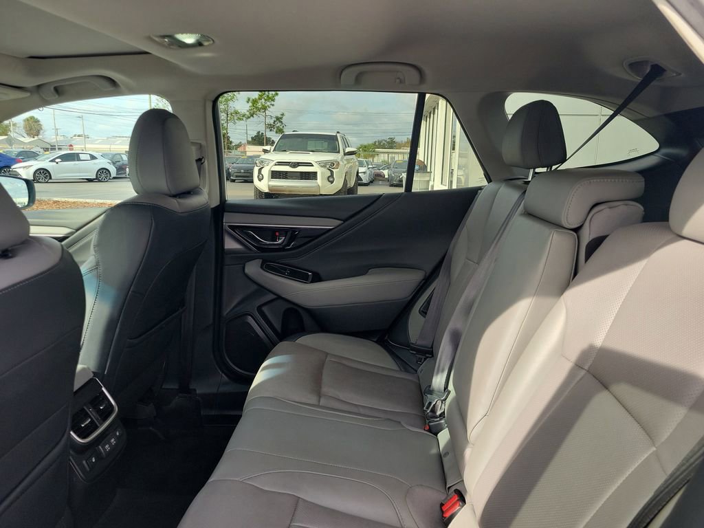 Used 2020 Subaru Outback Limited w/ Popular Package #2 image 9