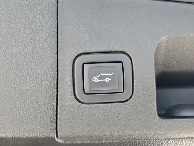 Certified 2023 Cadillac XT5 Luxury FWD image 11