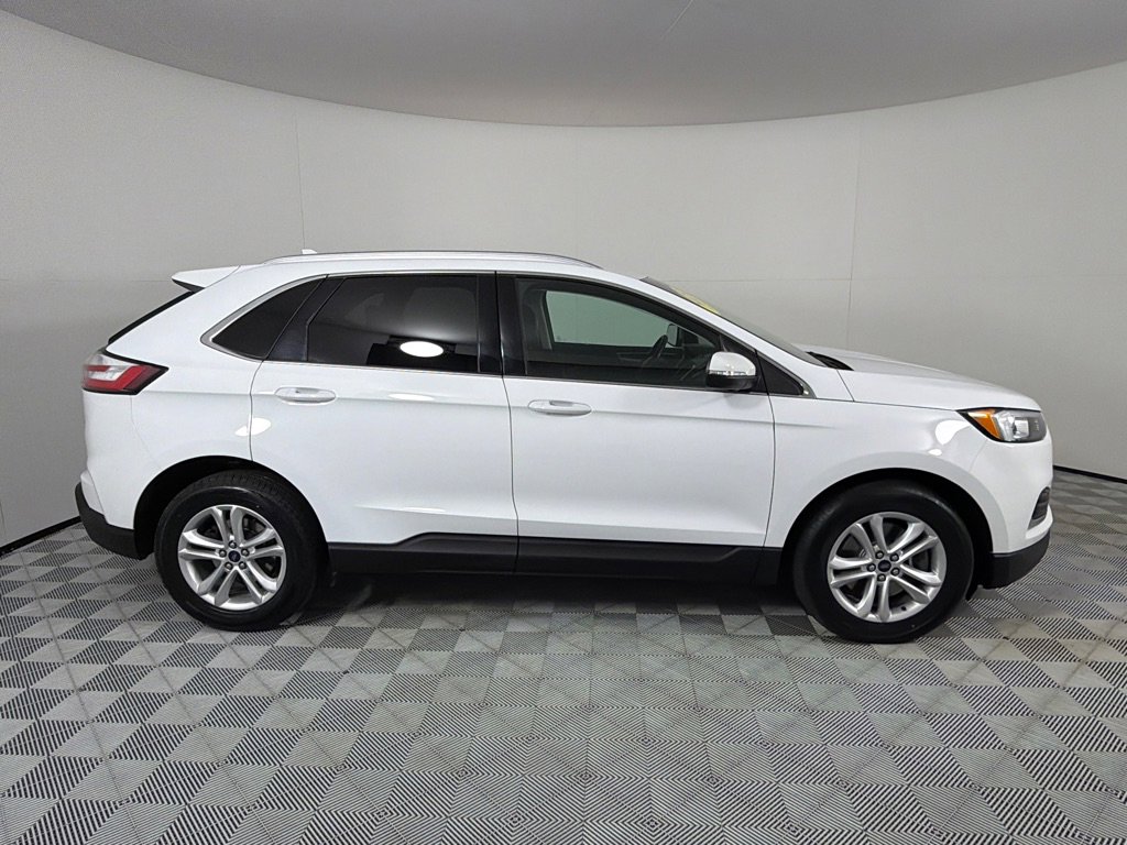 Used 2019 Ford Edge SEL w/ Equipment Group 201A AWD/4WD image 4