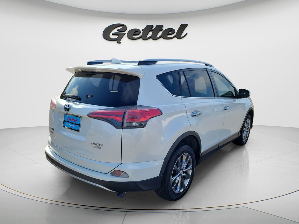 Used 2018 Toyota RAV4 Limited image 4