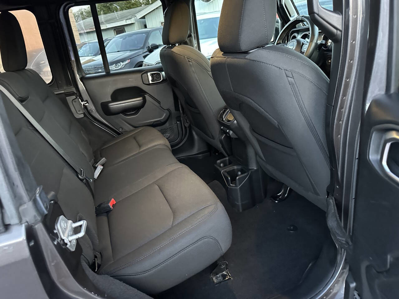Used 2019 Jeep Wrangler Unlimited Sport S AWD/4WD image 48