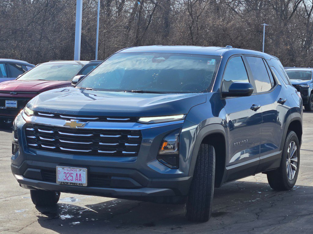 Certified 2025 Chevrolet Equinox LT FWD image 4