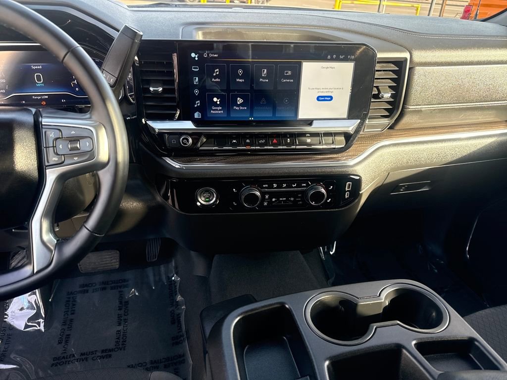 Used 2024 Chevrolet Silverado 1500 LT image 17