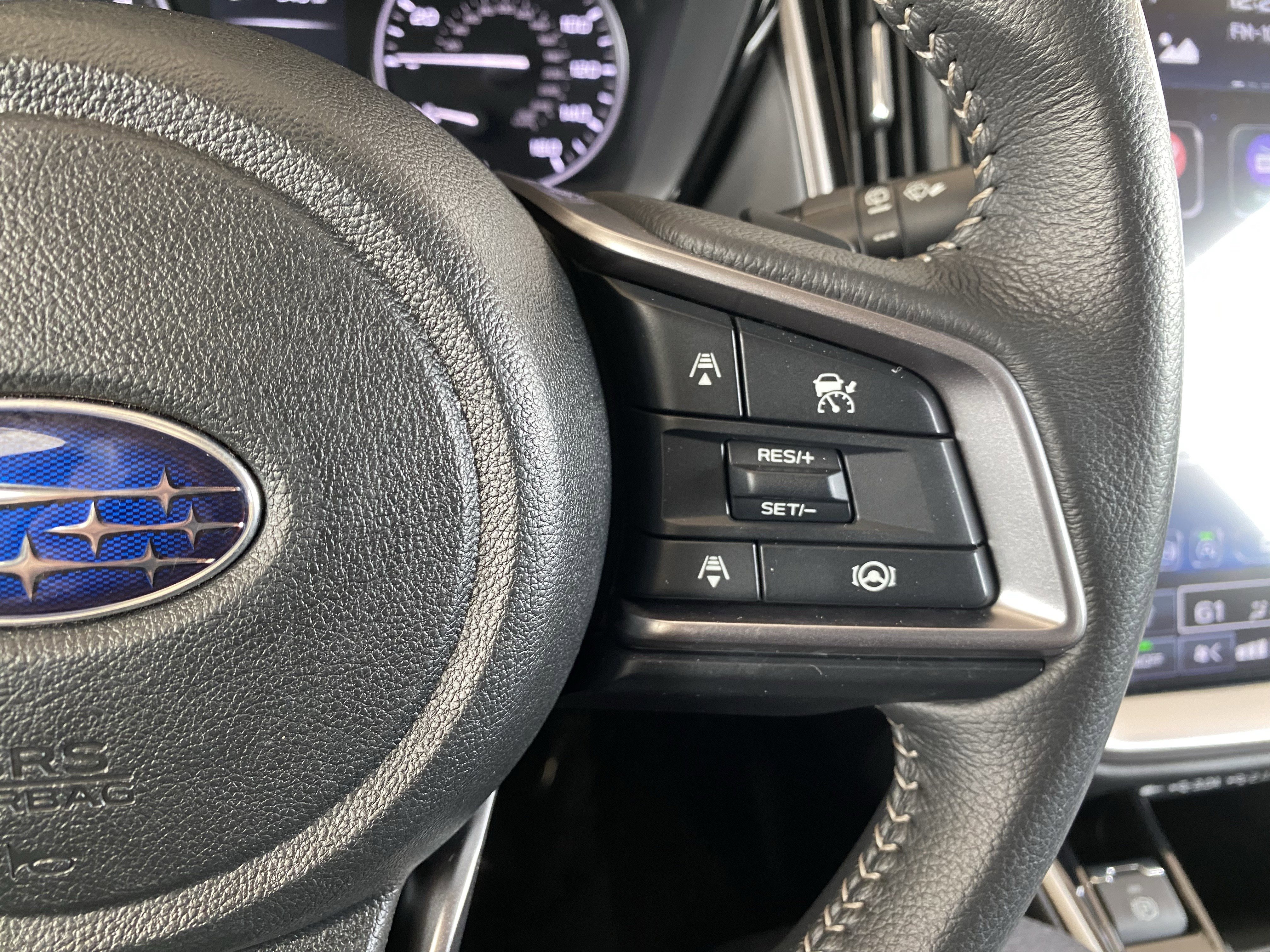 Used 2024 Subaru Outback Premium AWD/4WD image 7