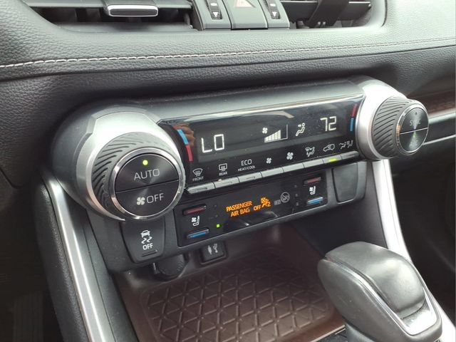 Used 2019 Toyota RAV4 Limited w/ Limited Grade Weather Package AWD/4WD image 21