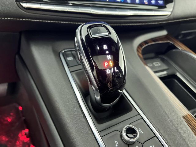 Certified 2023 Cadillac Escalade Premium Luxury AWD/4WD image 16