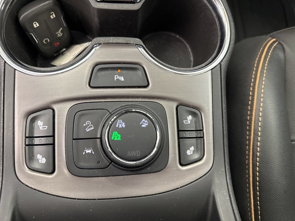 Used 2023 GMC Terrain AT4 w/ Tech Package AWD/4WD image 36