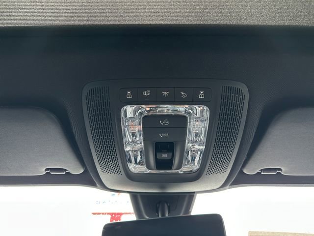 Used 2021 Mercedes-Benz GLB 250 4MATIC image 28