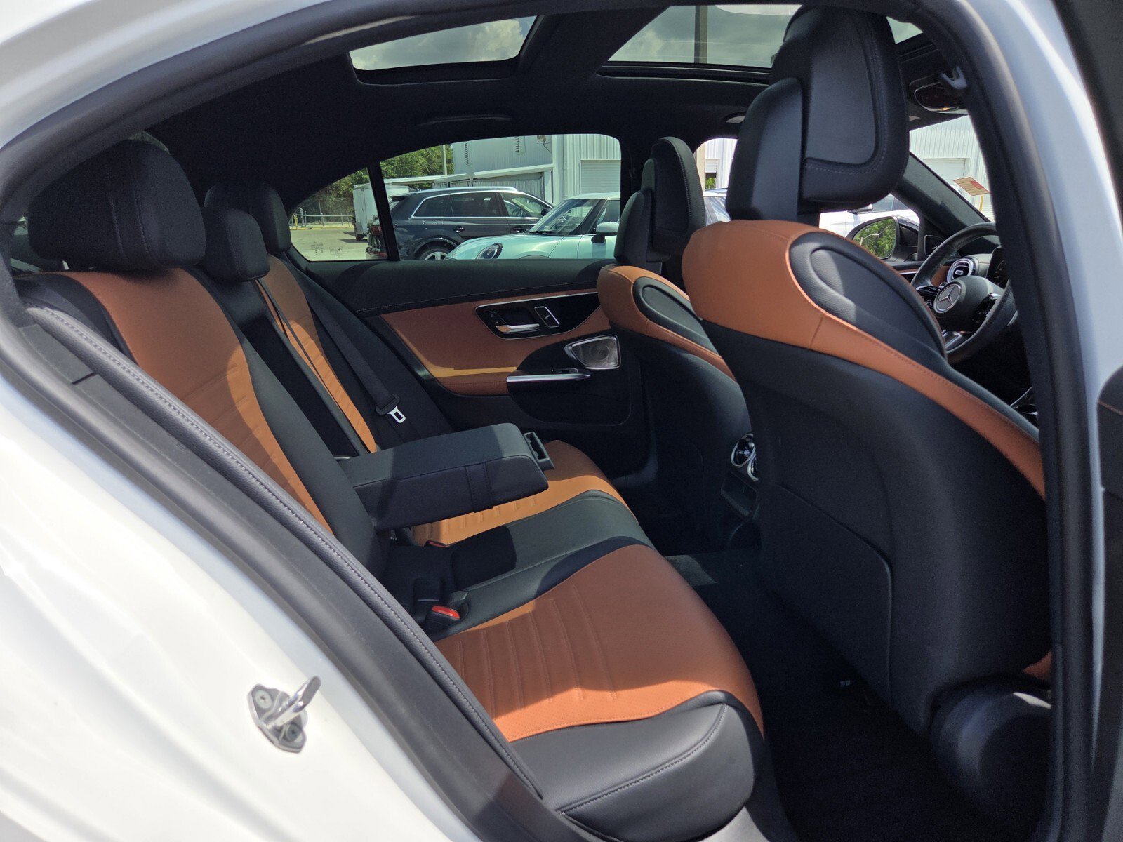 Used 2023 Mercedes-Benz C 300 Sedan image 16