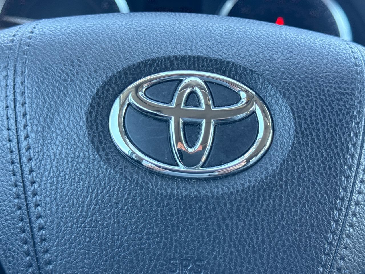 Used 2019 Toyota Highlander XLE FWD image 31