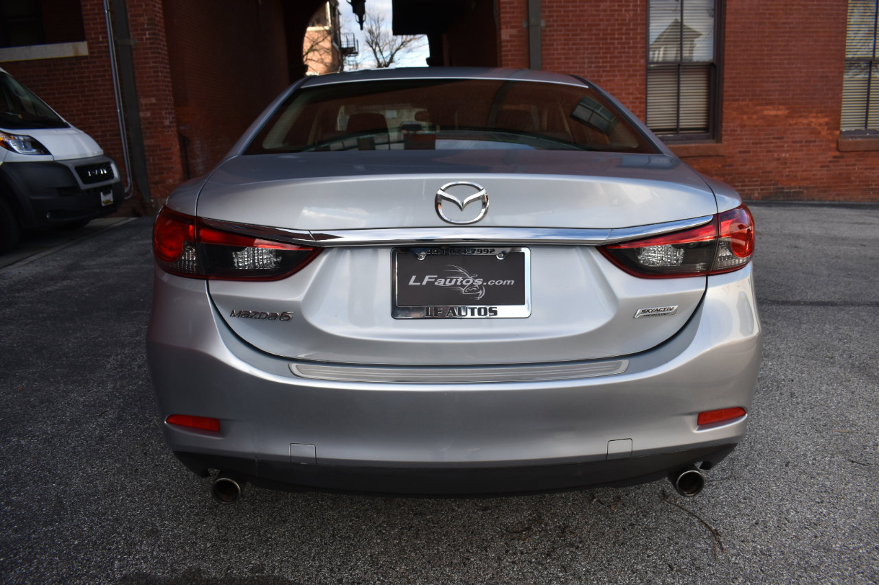 Used 2017 MAZDA MAZDA6 Touring image 4