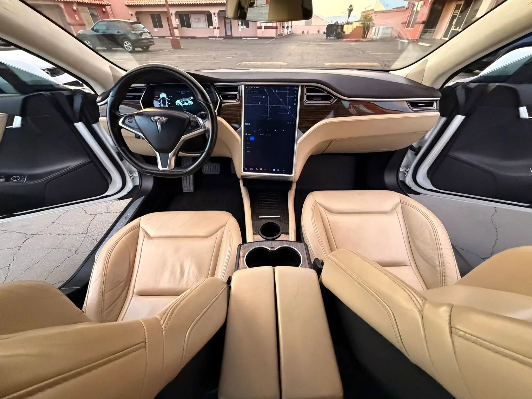 Used 2016 Tesla Model S 70D image 16