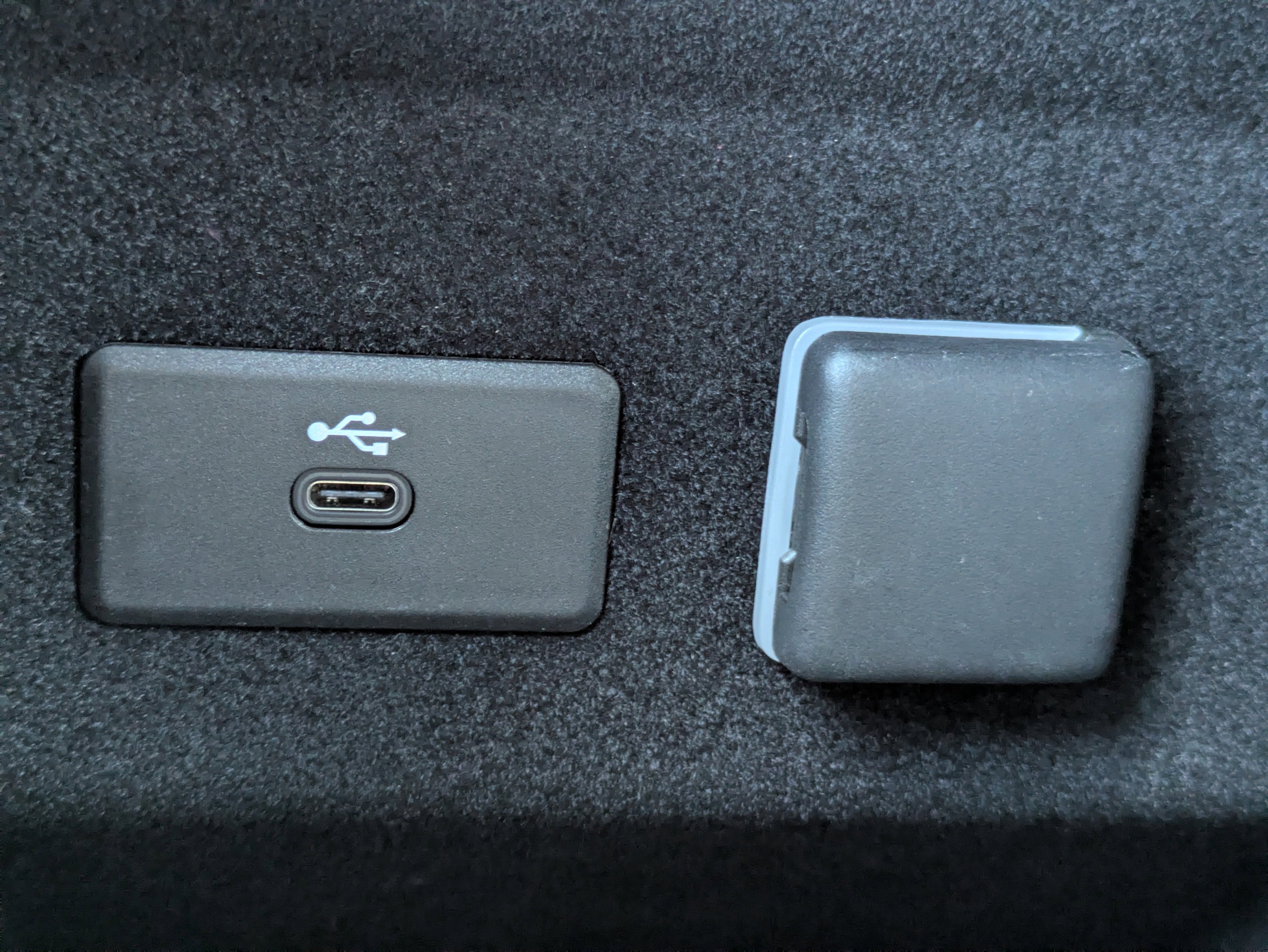 Certified 2023 Cadillac Lyriq 2WD image 28