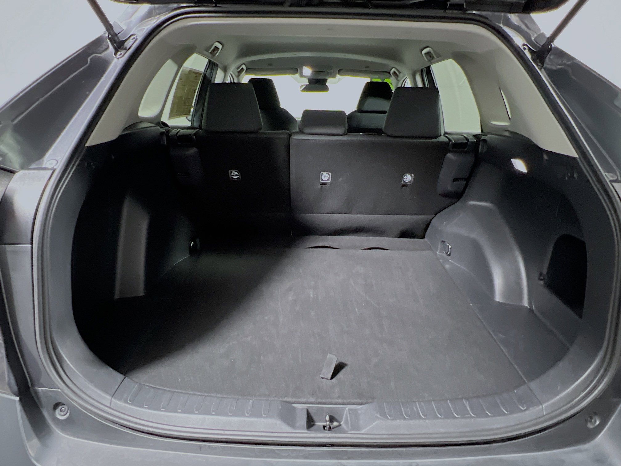 Used 2024 Toyota RAV4 LE image 34