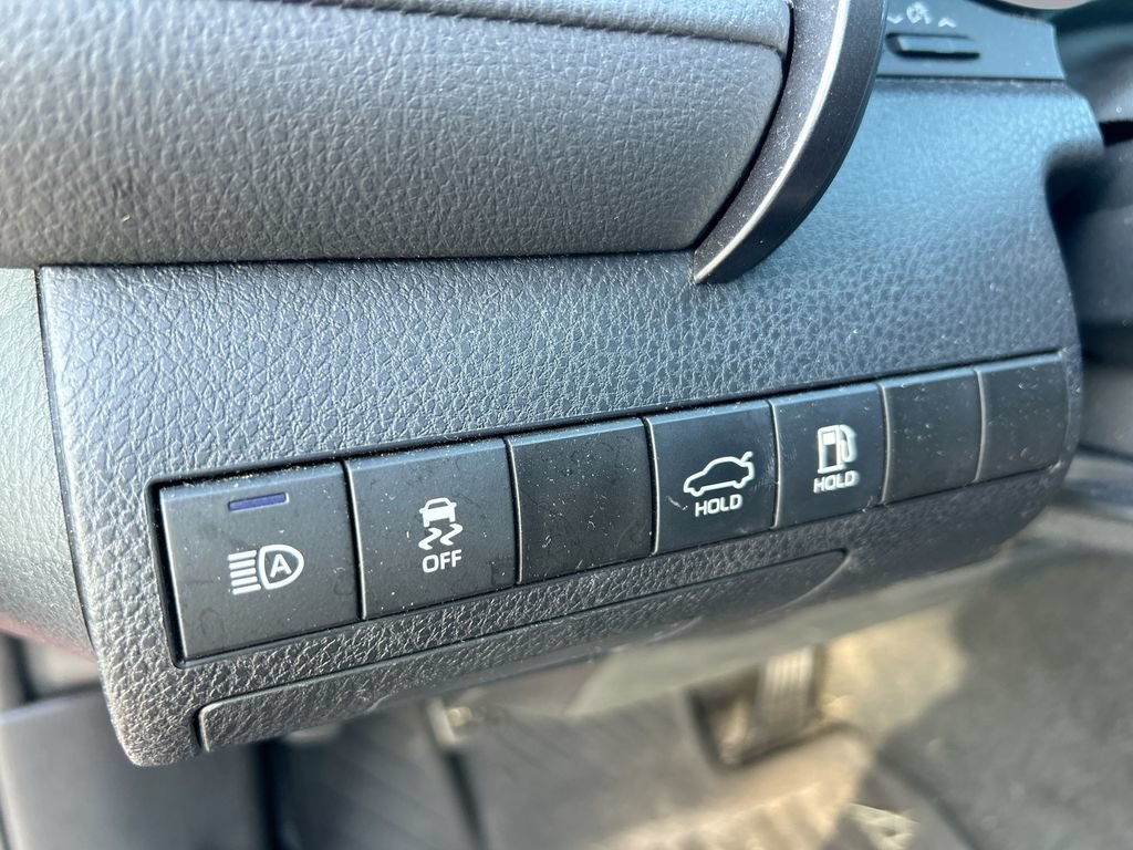 Used 2023 Toyota Camry LE FWD image 14