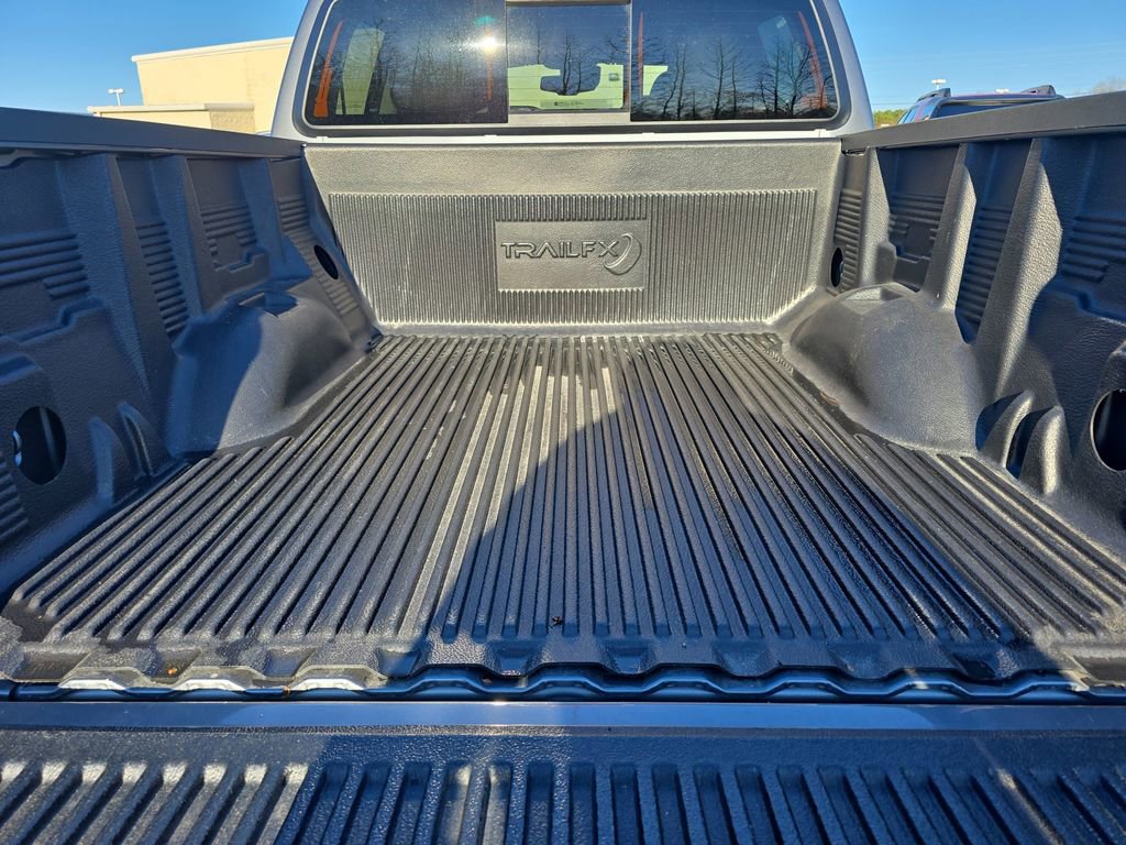 Used 2022 Chevrolet Colorado Z71 w/ Safety Package image 13