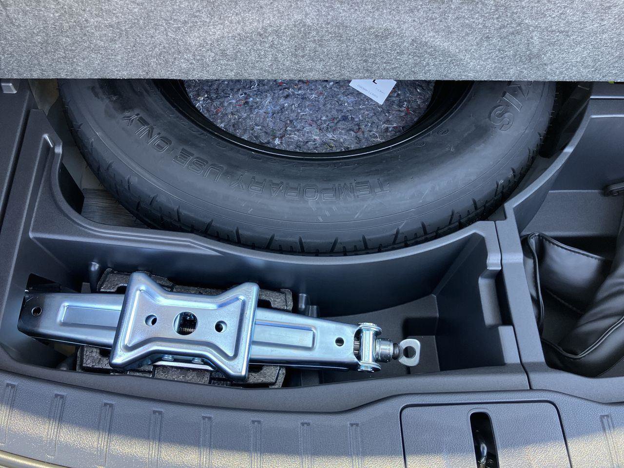 Used 2025 Lexus RX 350 Premium w/ Accessory Package (Z1) image 30