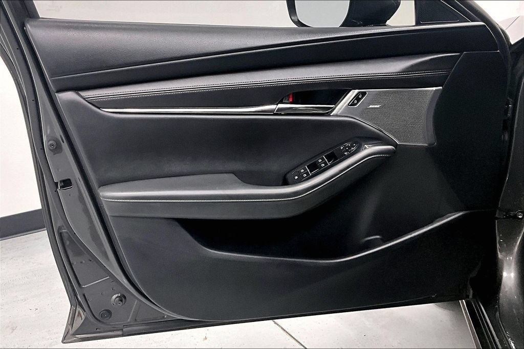 Used 2021 MAZDA MAZDA3 s FWD image 21
