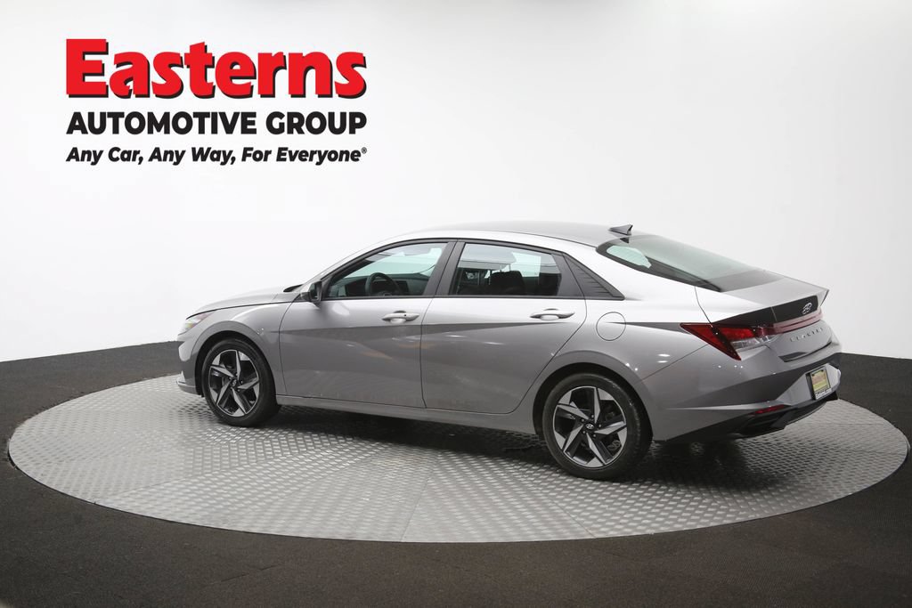 Used 2023 Hyundai Elantra SEL w/ Convenience Package FWD image 57