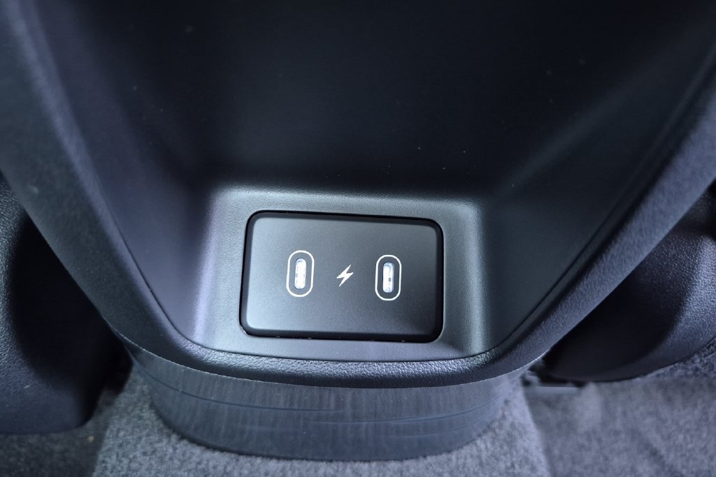 New 2026 Hyundai Elantra SE FWD image 15