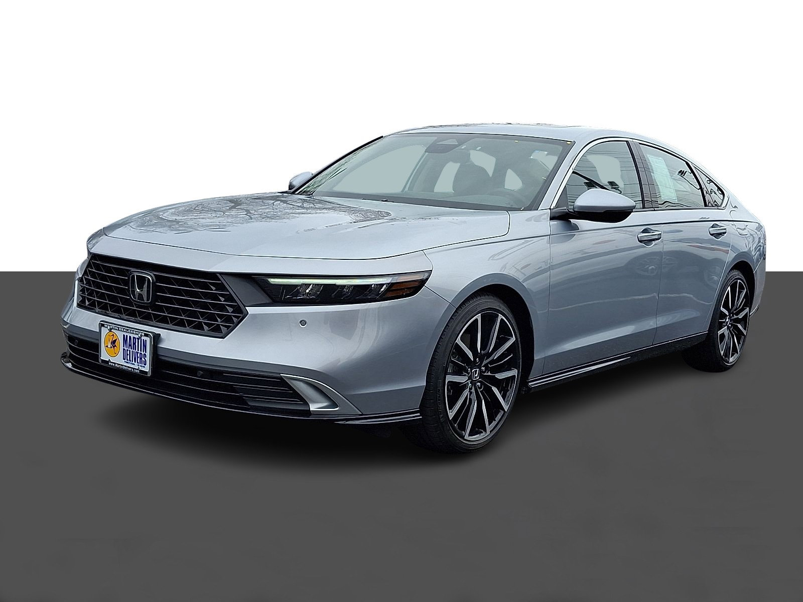 Certified 2025 Honda Accord Touring image 3