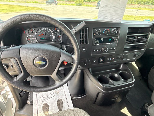 Used 2025 Chevrolet Express 3500 LT w/ LT Preferred Equipment Group RWD image 20