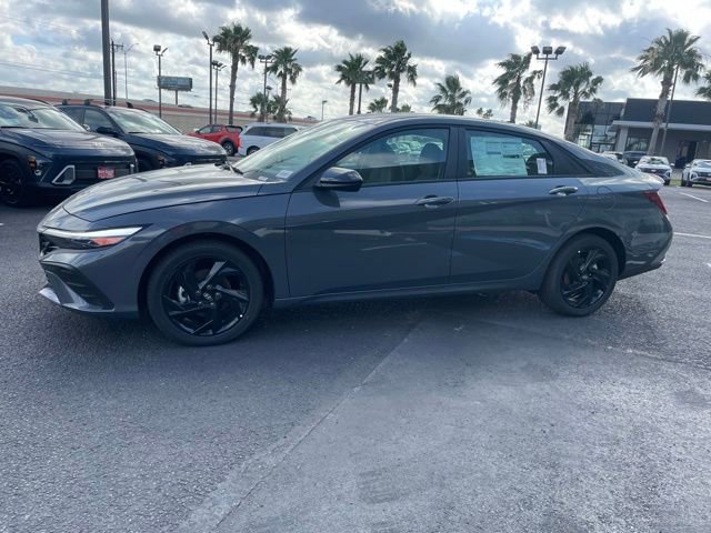 New 2026 Hyundai Elantra Sport FWD image 4