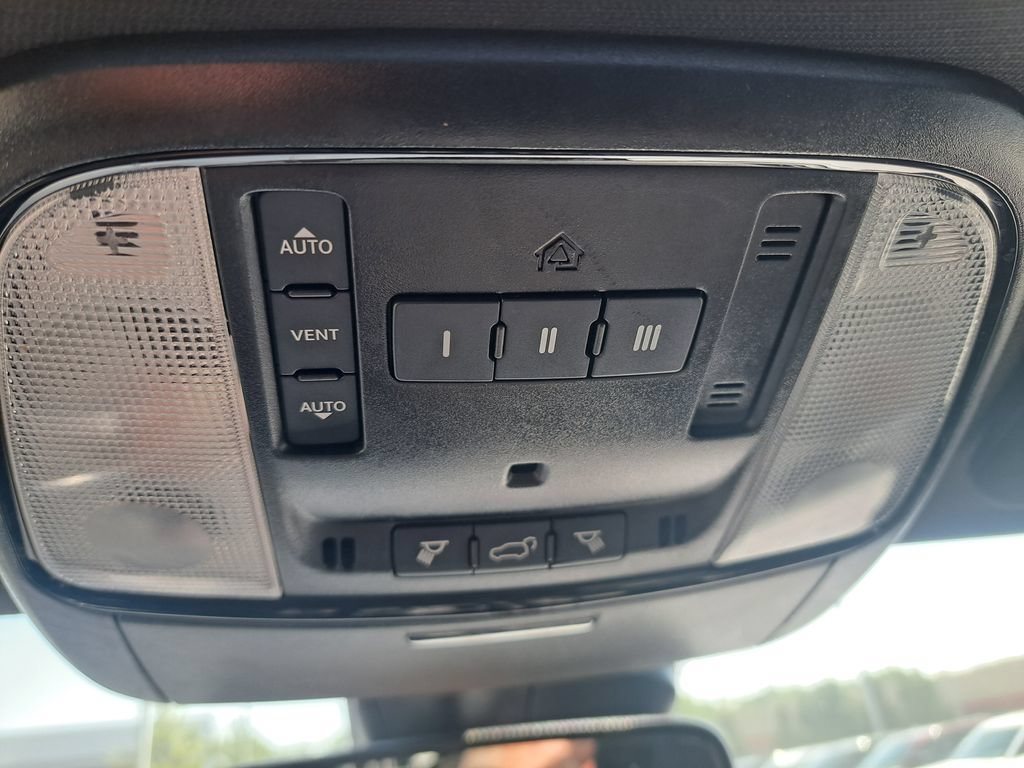 Used 2024 Dodge Durango GT AWD/4WD image 22