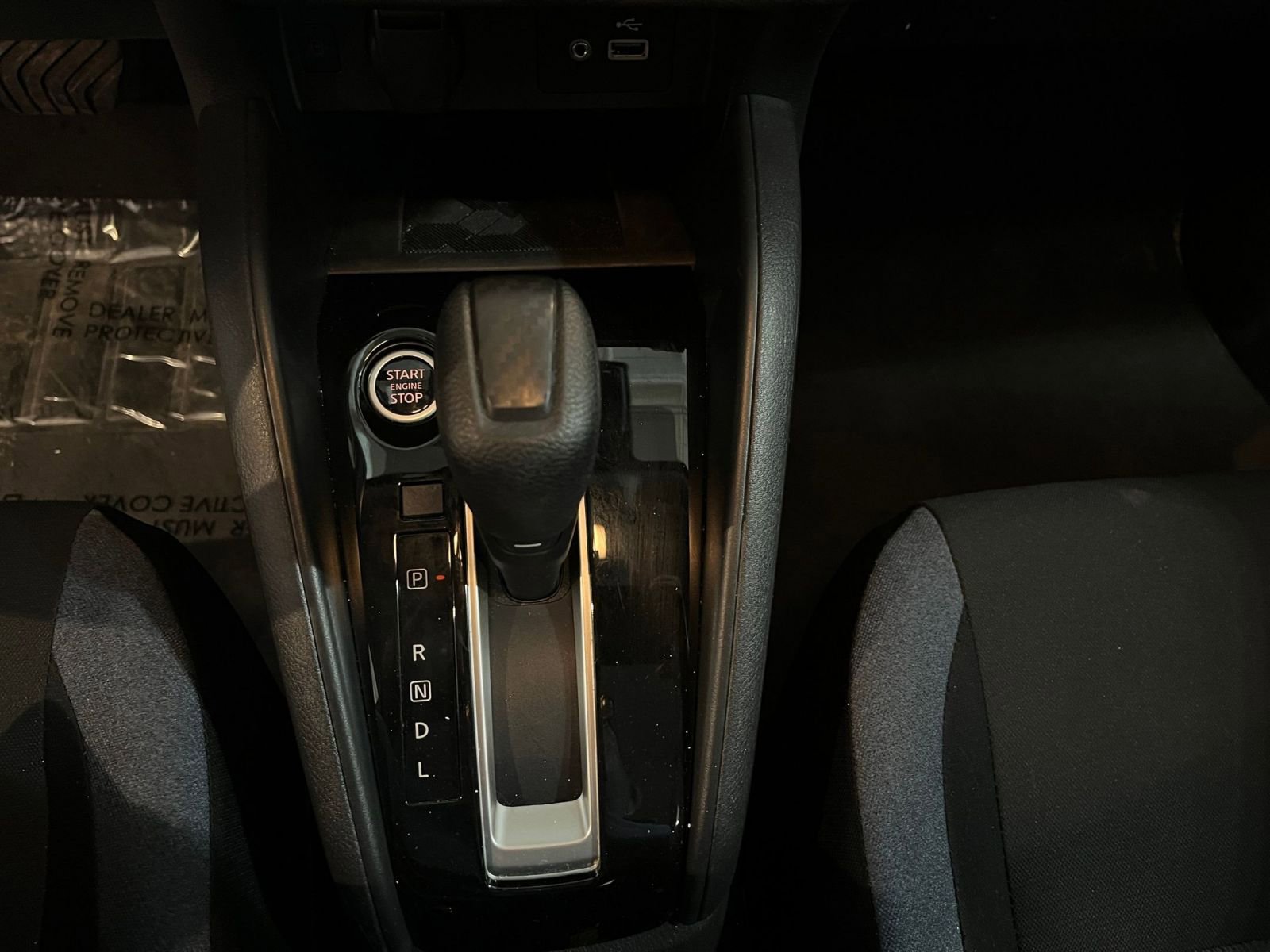 Used 2025 Nissan Versa SV image 40