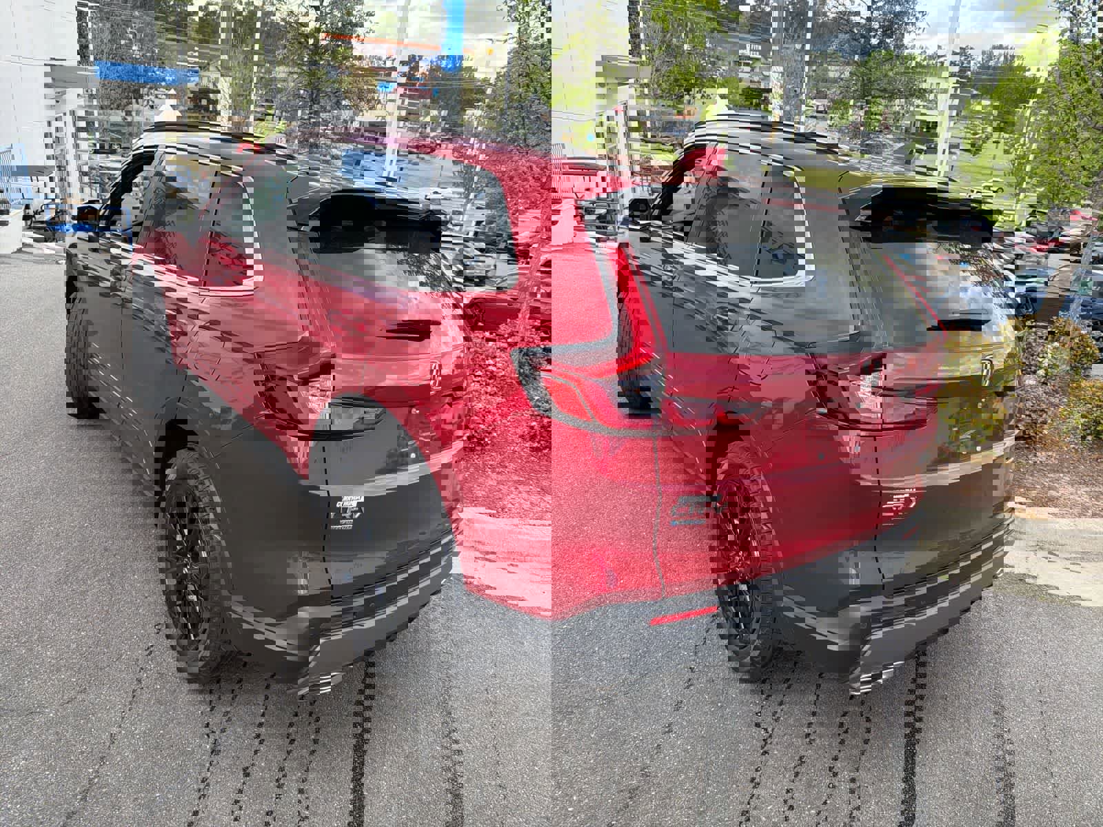 Used 2024 Honda CR-V Sport Touring image 8