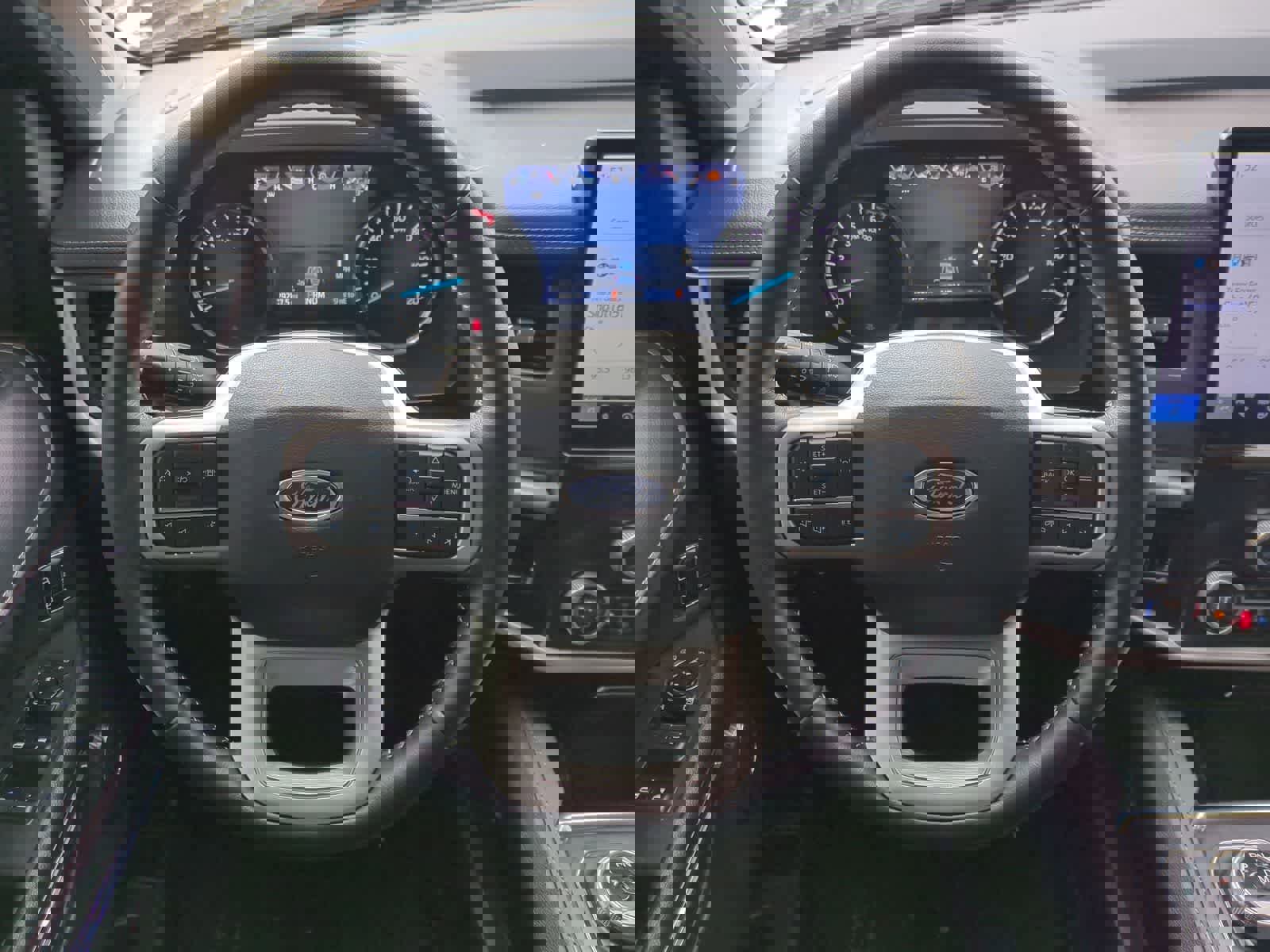 Used 2023 Ford Expedition Max XLT image 22