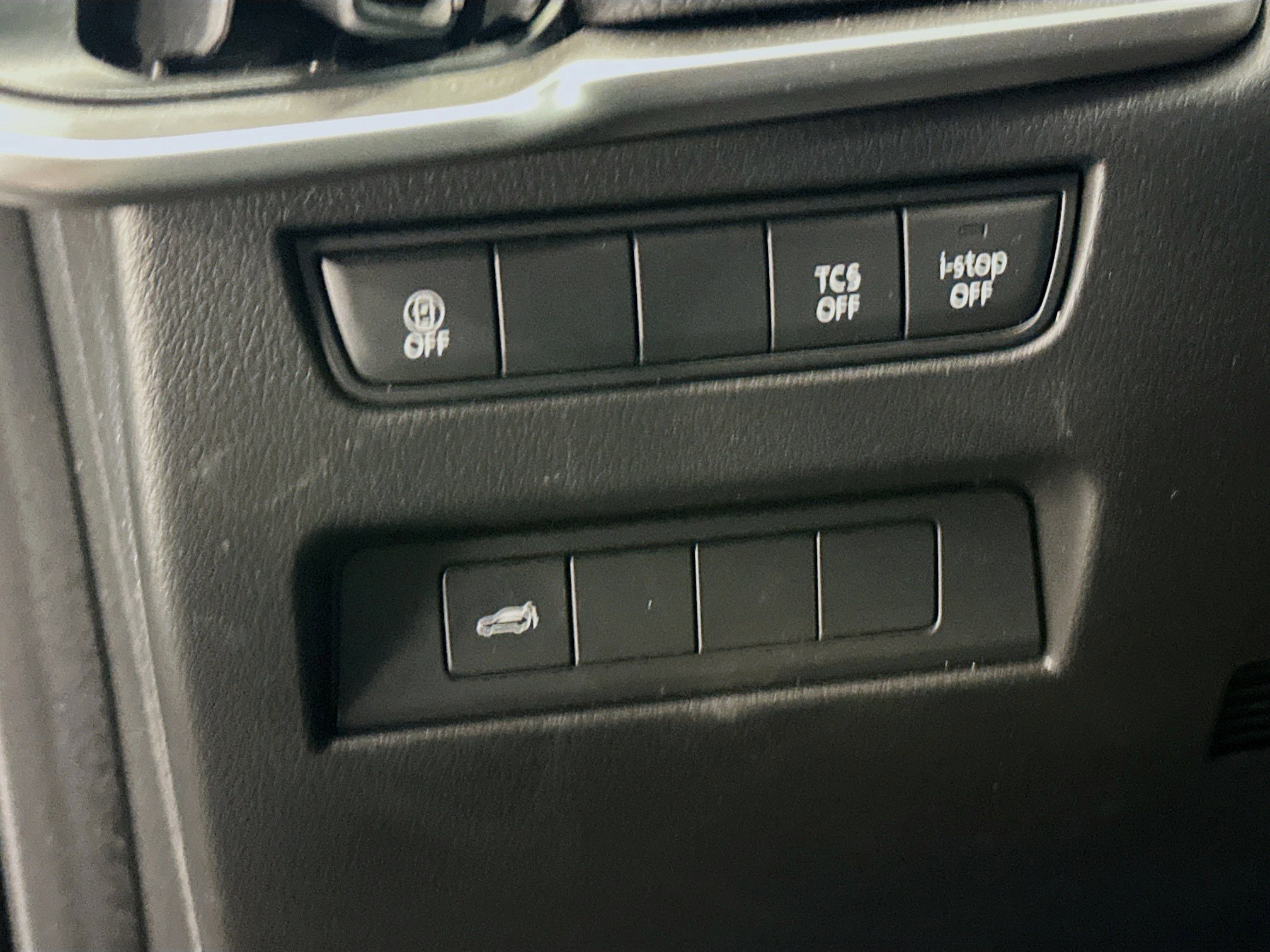 Used 2024 MAZDA CX-90 3.3 Turbo w/ Preferred Plus image 17