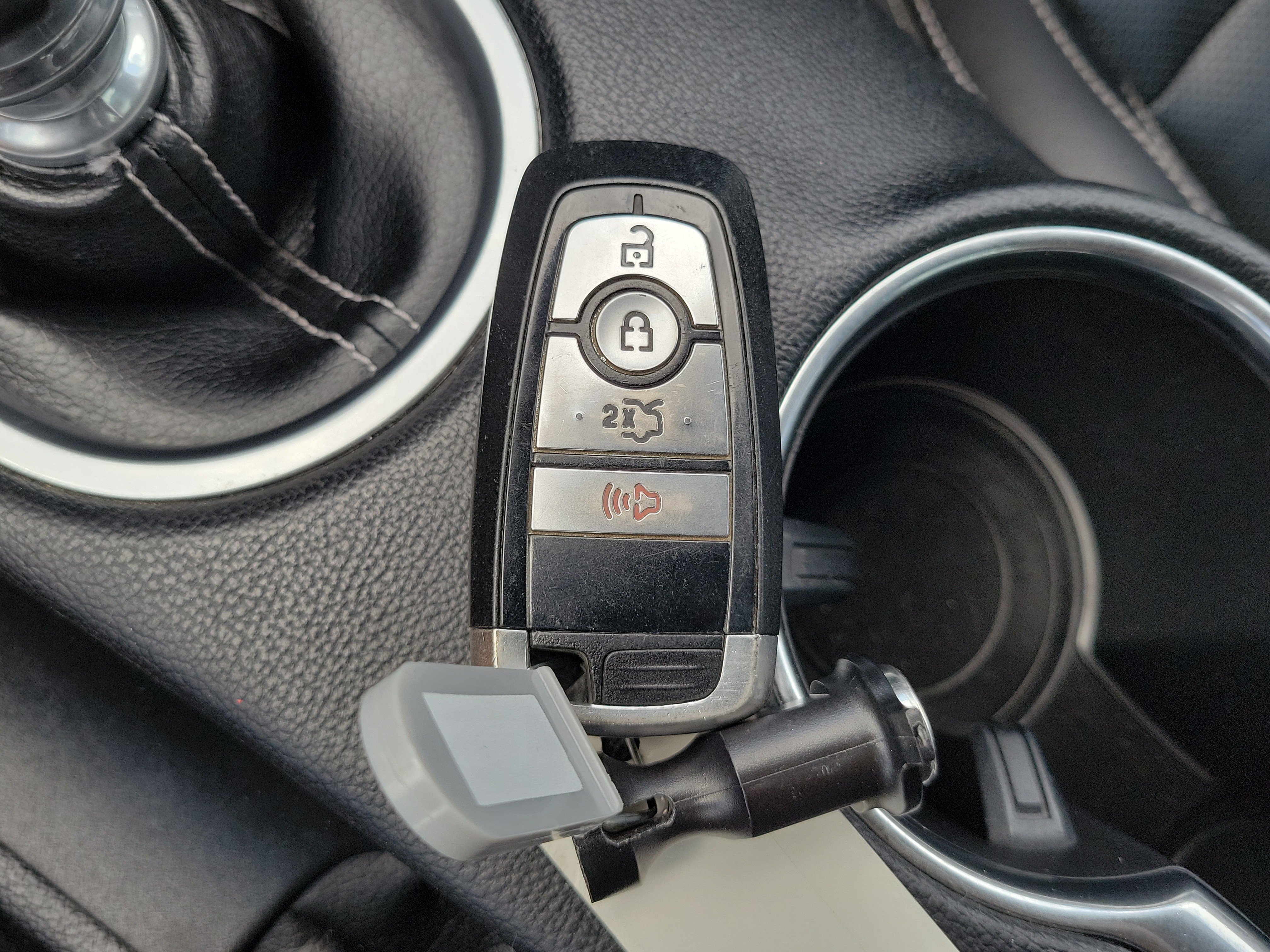 Used 2019 Ford Mustang GT Premium w/ Equipment Group 401A RWD image 29