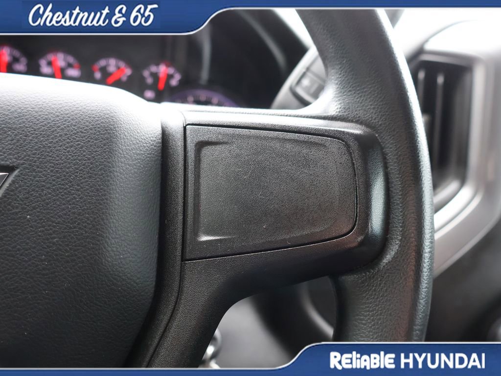 Used 2020 Chevrolet Silverado 1500 Custom w/ Custom Value Package image 28