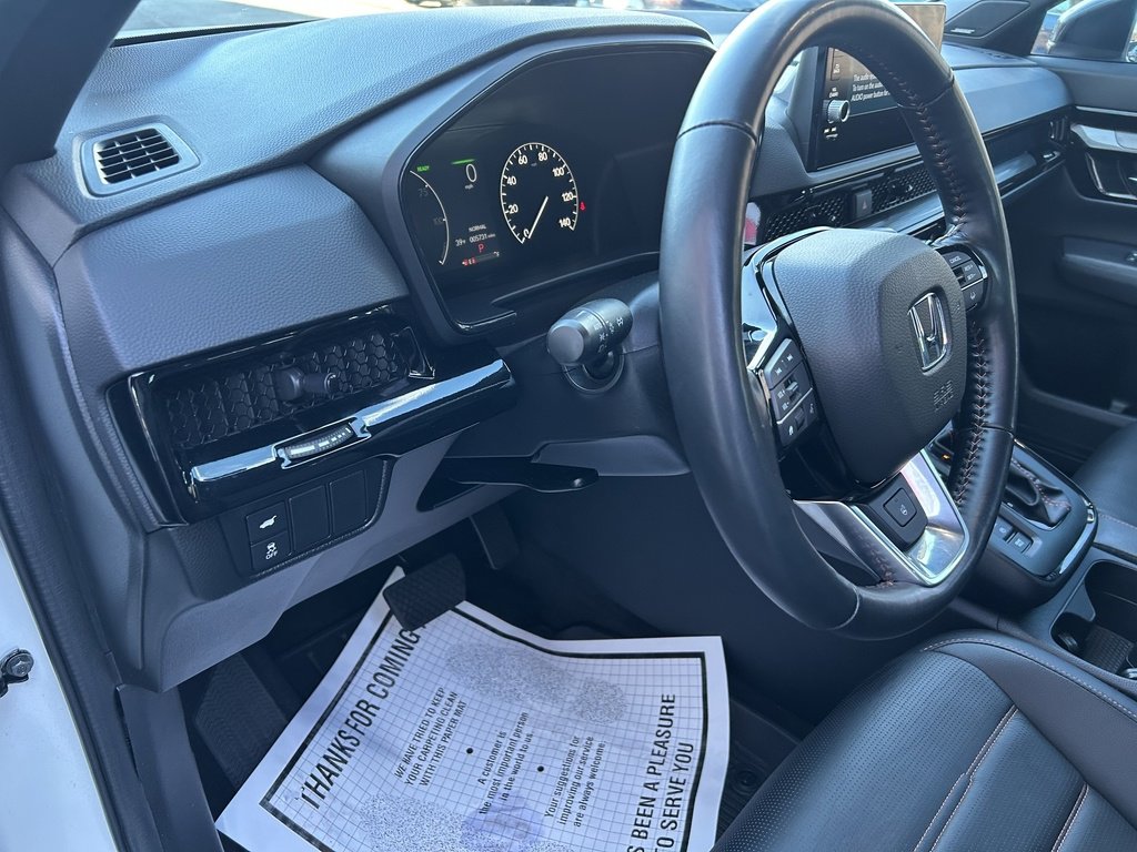 Used 2025 Honda CR-V Sport Touring image 8