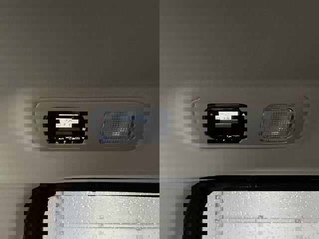 Used 2025 Honda Odyssey Elite image 22