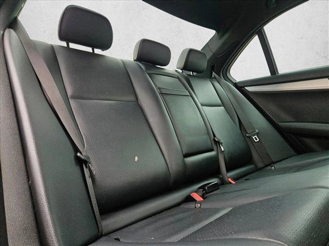 Used 2014 Mercedes-Benz C 250 Sedan image 17