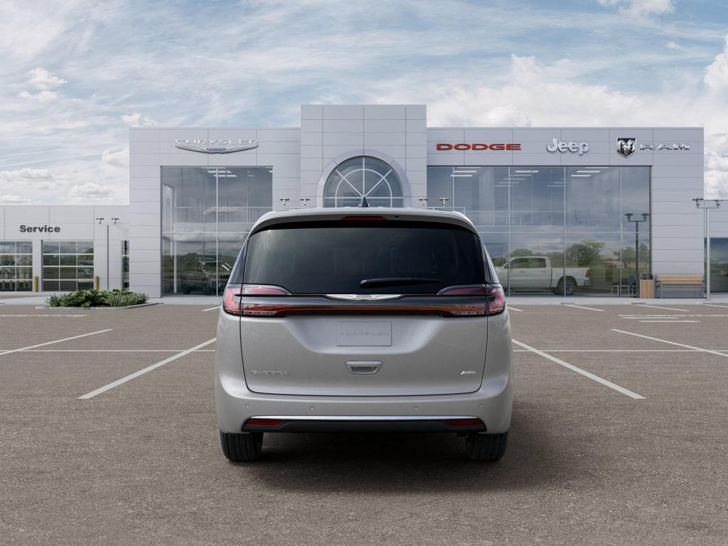 New 2026 Chrysler Pacifica Select AWD/4WD image 8