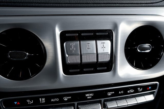 Used 2024 Mercedes-Benz G 550 image 45