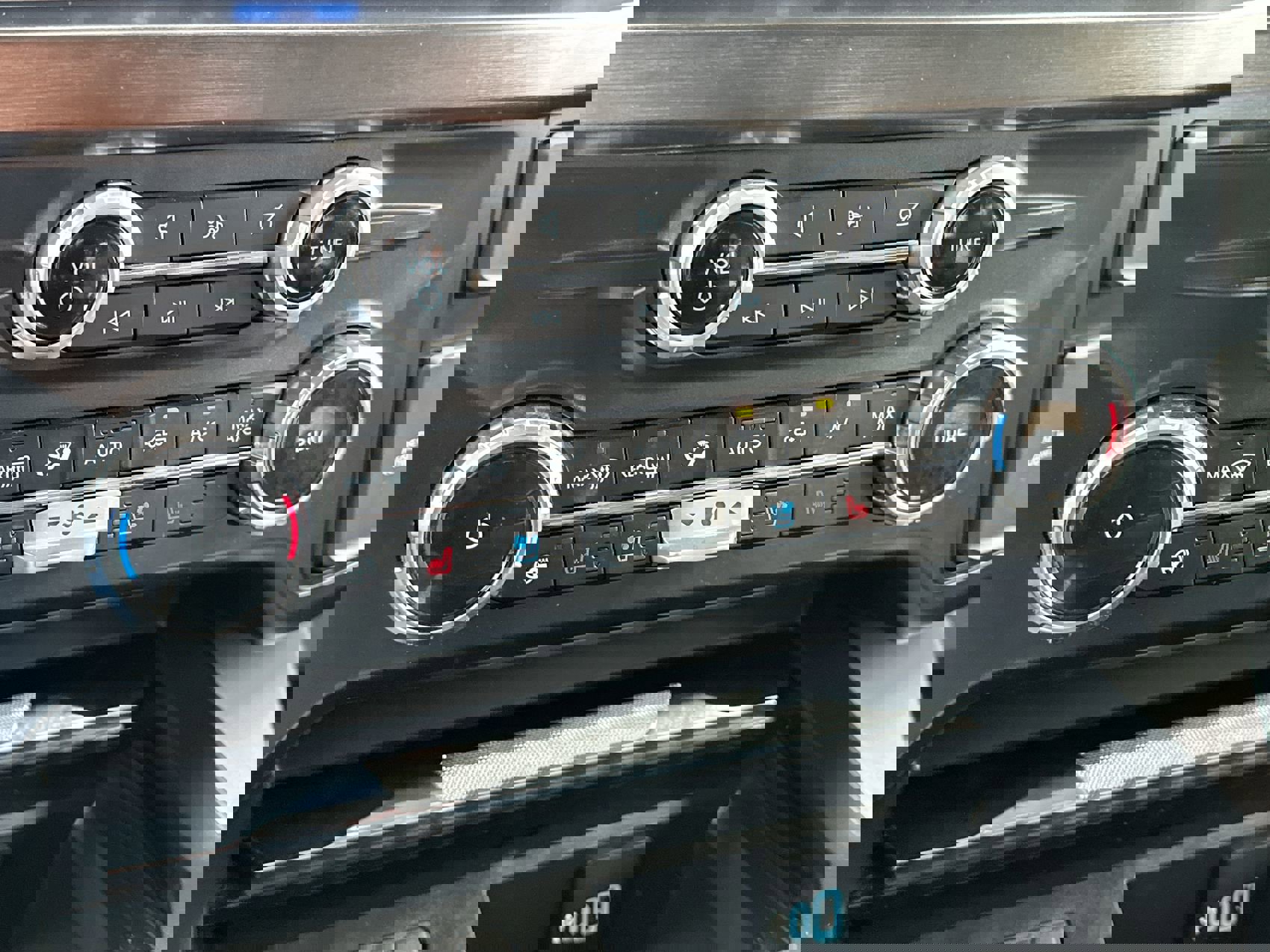 Used 2024 Ford F450 Lariat w/ Lariat Ultimate Package image 19