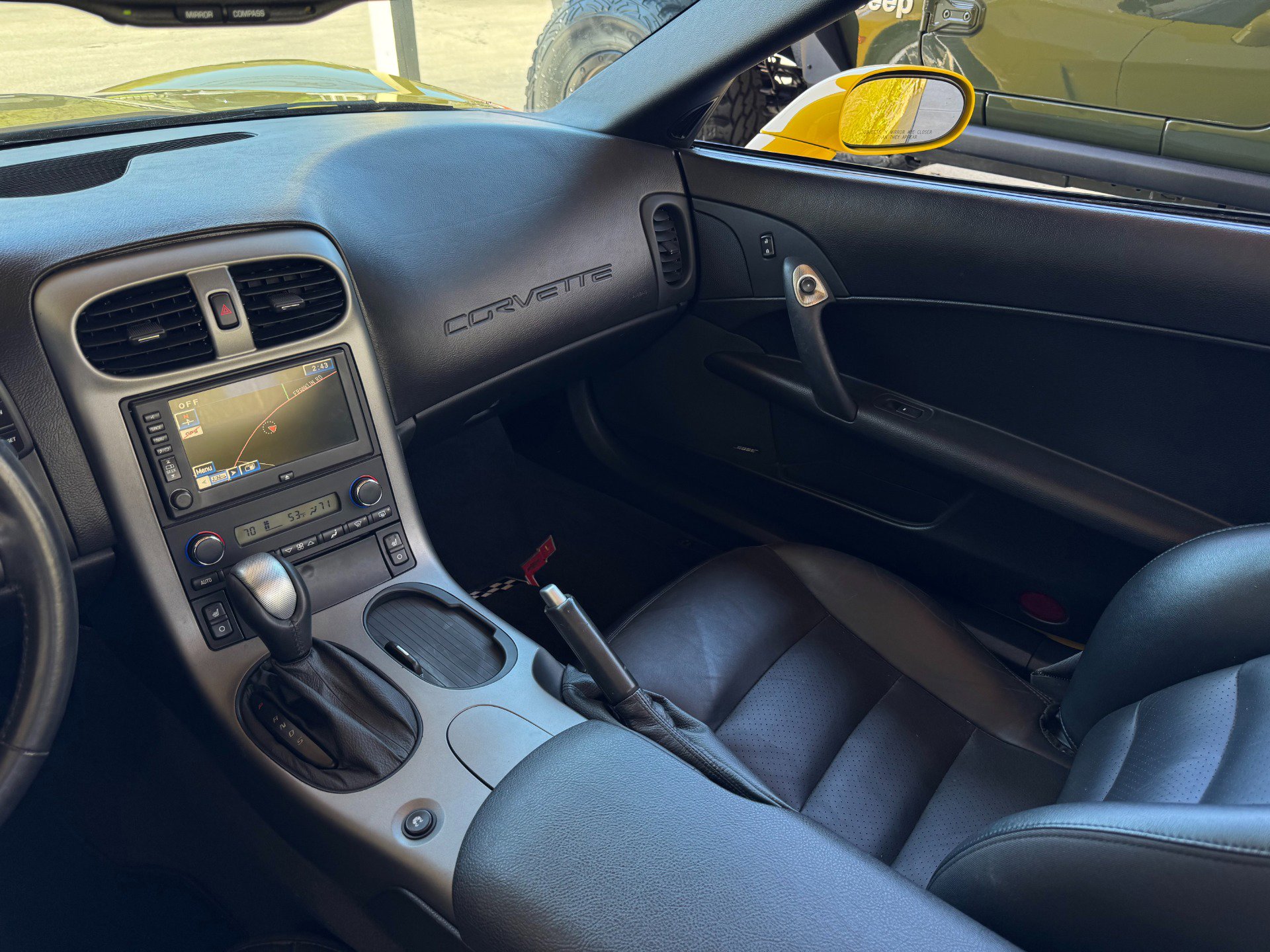 Used 2007 Chevrolet Corvette Convertible w/ Preferred Equipment Group image 24