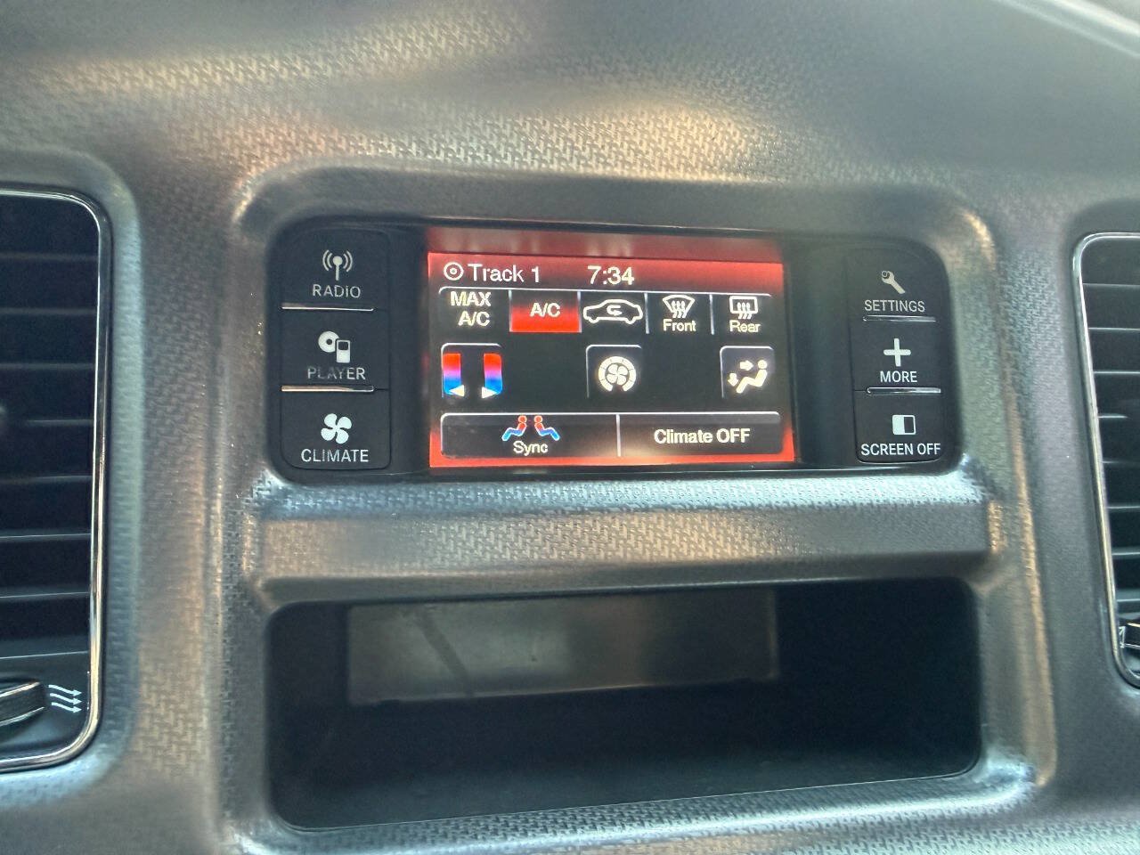 Used 2014 Dodge Charger SE RWD image 30