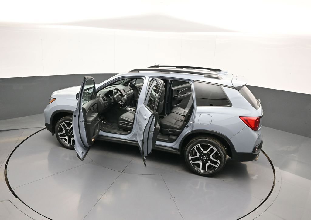 Certified 2023 Honda Passport Elite image 44
